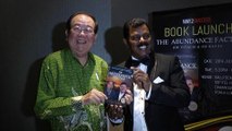 Malaysian motivational speaker co-author book with Joe Vitale