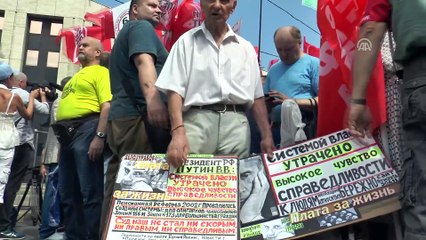 Rusya'da emeklilik reformu protestosu