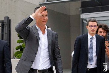 രണ്ട് വര്‍ഷം തടവ് ശിക്ഷ, 150 കോടി പിഴ | Oneindia Malayalam