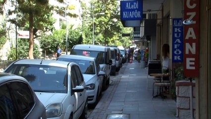 ABD'li Papaz Brunson'un evinin önünde polis nöbeti