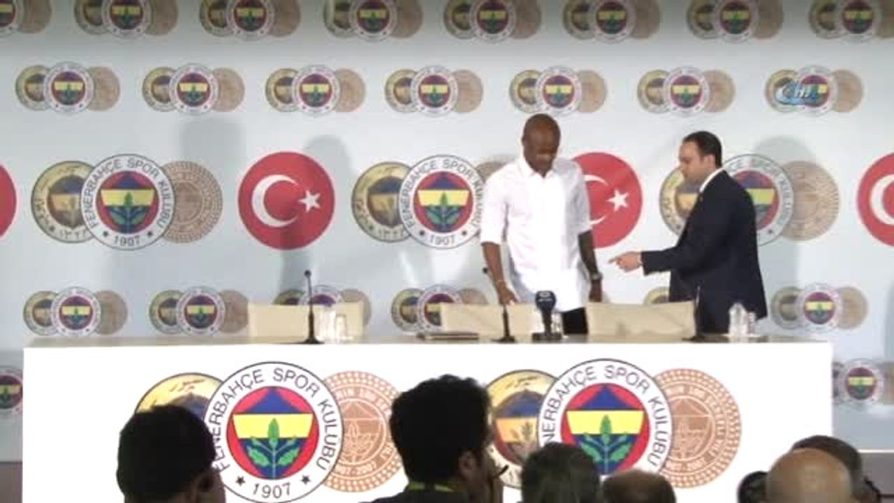 Andre Ayew: "Fenerbahçe Taraftarı Beni Heyecanlandırıyor"