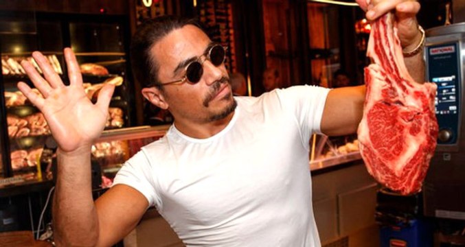 Tatil İçin Mykonos'a Giden Nusret Gökçe, Büyük İlgi Gördü