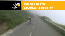 Descente du Col d'Aubisque dans les nuages / Riders in the clouds - Étape 19 / Stage 19 - Tour de France 2018