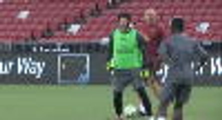 Cech to ignore Chelsea rumours and fight for Arsenal spot