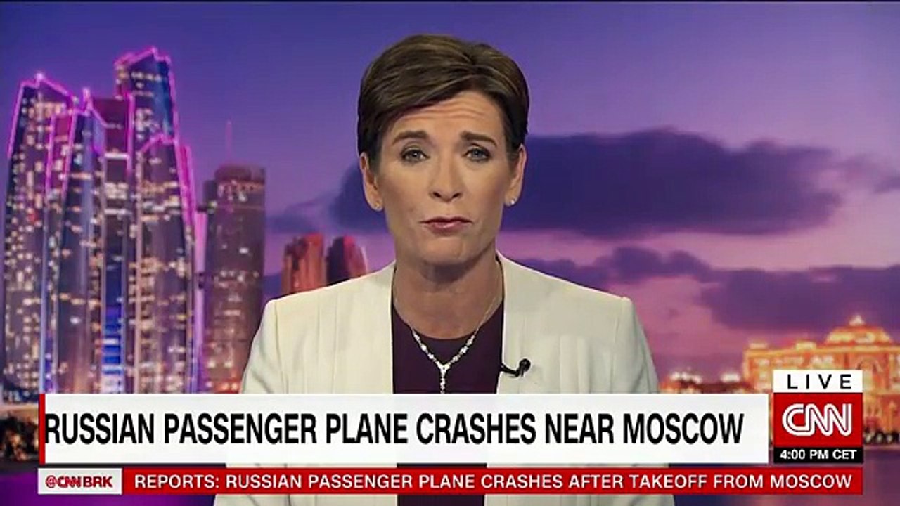 Russian passenger plane crashes near Moscow