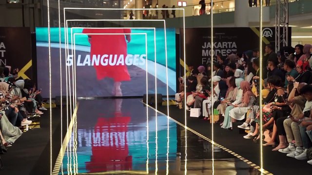 Modanisa koleksiyonları Cakarta Moda Haftası'nda podyuma çıktı - CAKARTA