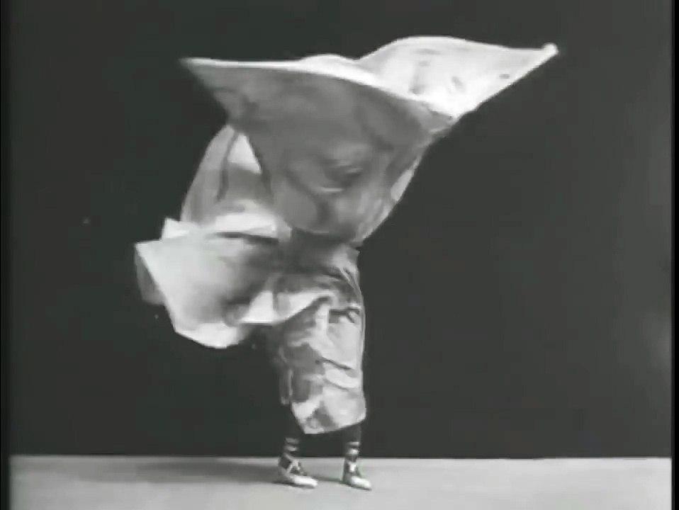 Danse Excentrique (1902) - Short Film/Drama