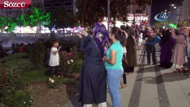 Yüzyılın en uzun 'Kanlı Ay Tutulması' yurt genelinde ilgiyle izlendi