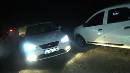 Ballıkayalar'daki selde mahsur kalan 4 kişilik aile kurtarıldı