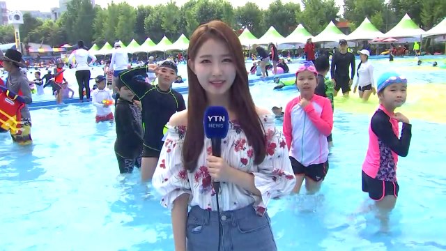 [날씨] 주말 찜통더위 속 곳곳 강한 소나기 / YTN