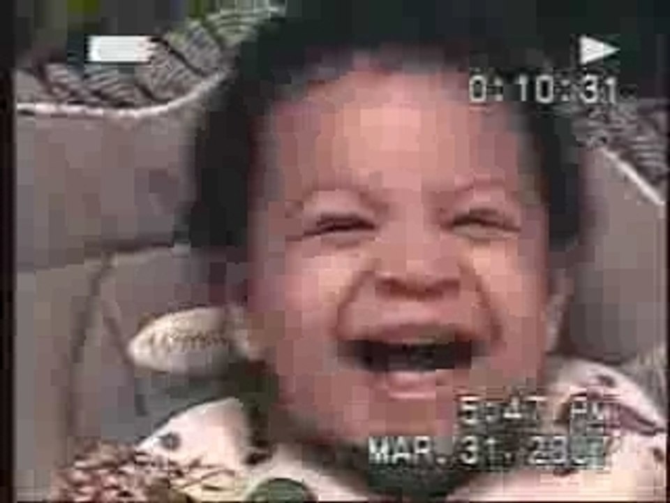 Le bébé au regard qui tue