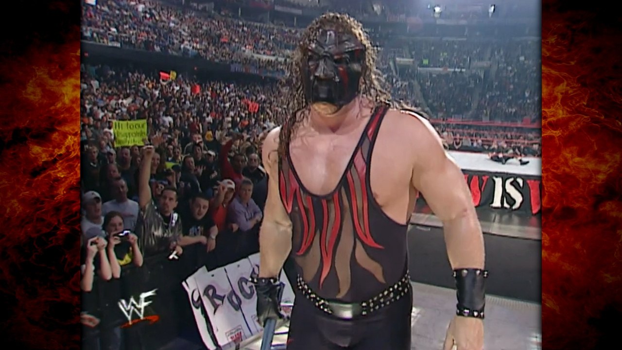 Kane Attacks The Big Show & Chokeslams Raven! 3/26/01