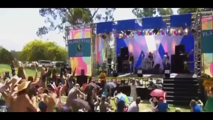 Girlfriends S08E01 Range of Emotions