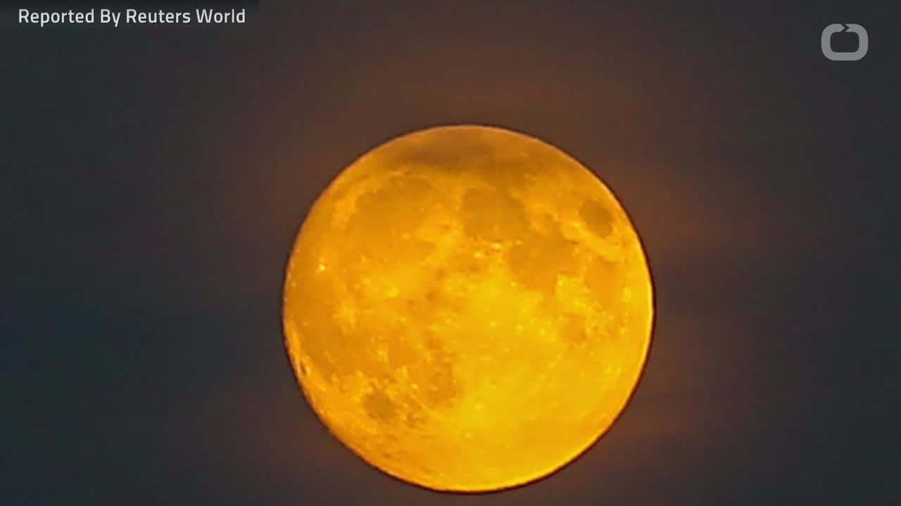 Moon Turns Blood Red During Lunar Eclipse