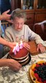 А где моя челюсть?  / Grandmother Loses Dentures While Blowing Out Candles