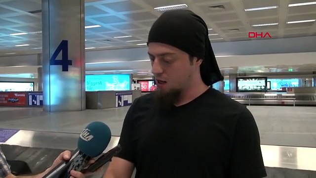 Tedavisi biten Aref Türkiye'ye döndü