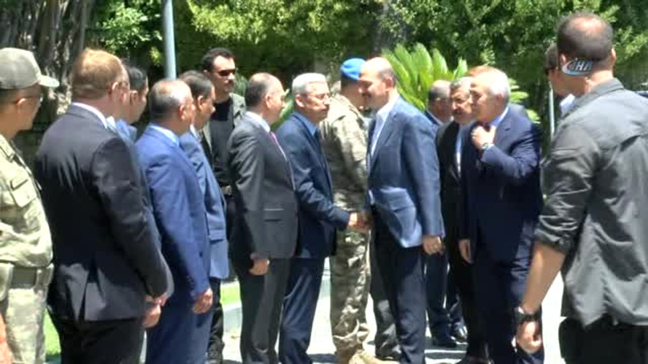 İçişleri Bakanı Süleyman Soylu, Hatay Valiliğinde Zeytin Dalı ve İdlib Bölgesinde Yürütülen...