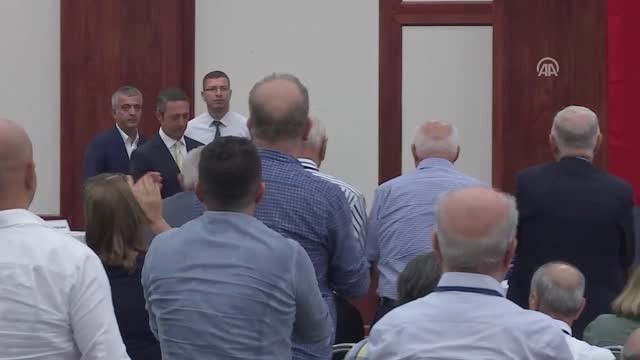 Fenerbahçe Başkanı Koç: Buraya Fenerbahçeli Ali Koç Olarak Seçildim, Koç Holding Üyesi Olarak...