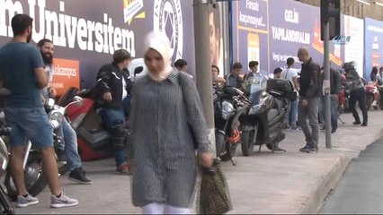 Binlerce Motosikletli "Altın Elbiseli Adam" İçin Yola Çıktı