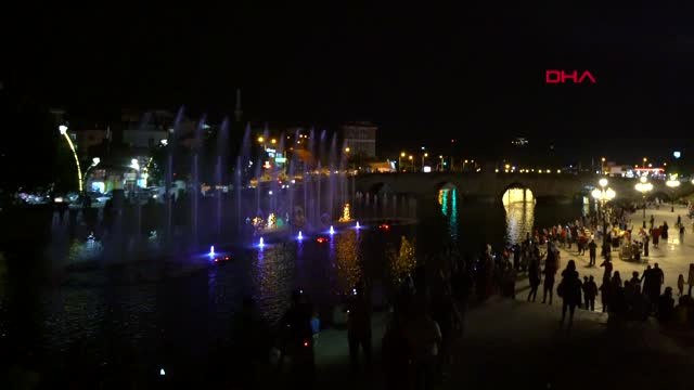 Tokat Tokatlılar, Su Gösterisini İzlemek İçin Akın Etti