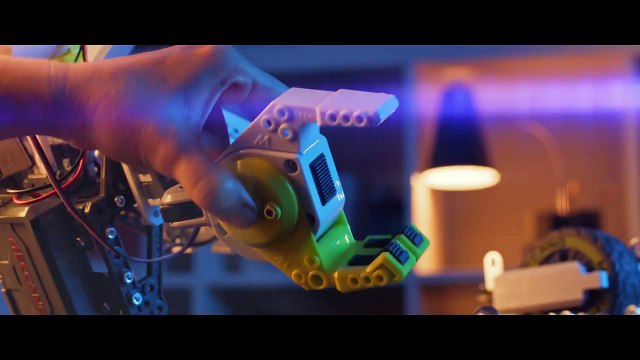 The All New Meccano M.A.X Robot | Meccano Meccaspider Commercial AD