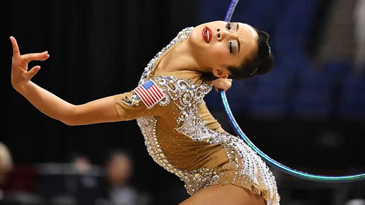 Lili Mizuno Hoop 2018 - Music EC