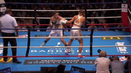 Le résumé vidéo du combat de Mossely - Boxe - Deauville