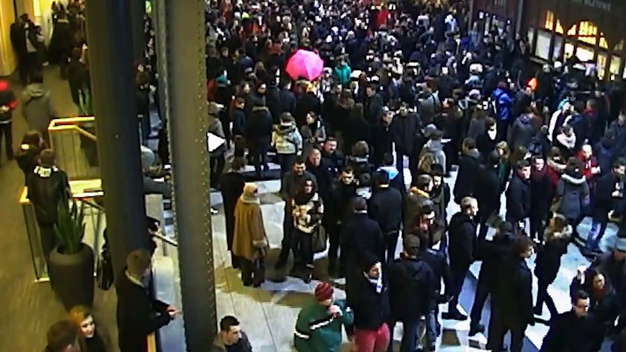 flash mob - Frozen Wrocław Nowy Główny 2012