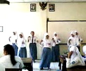 TARI MANUK DADALI JAWA BARAT