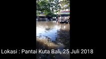 Ombak Tinggi Pantai Kuta dan Pantai Kelating Bali, 25 juli 2018