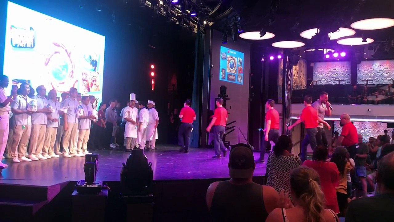 CARNIVAL VISTA VLOG 15 Morning/farewell show