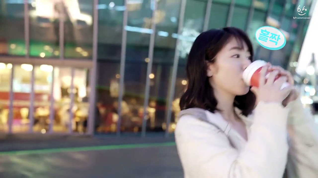 [日本語字幕]Karata Erika(카라타 에리카)-한강에서 치킨 먹방 찍다 화보찍은...