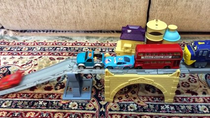 CHUGGINGTON TOYS COMPILATION: Chuggington Train Set Building and Play