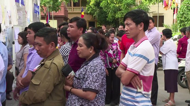 Le Cambodge aux urnes pour des législatives controversées