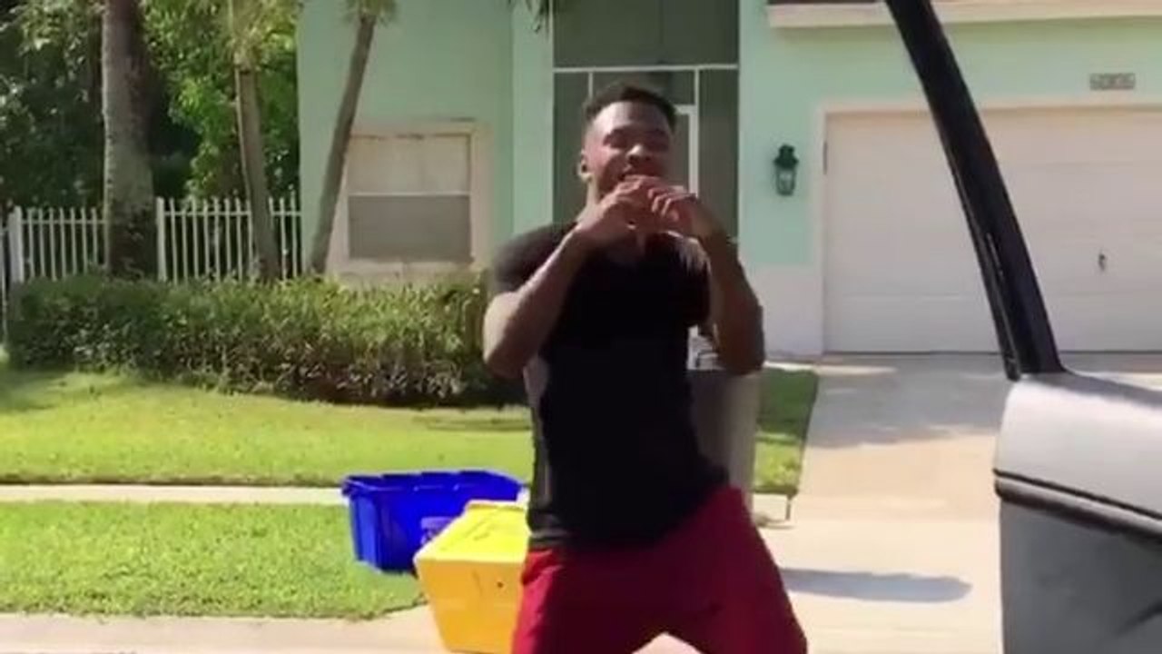 Kiki Challenge Fail