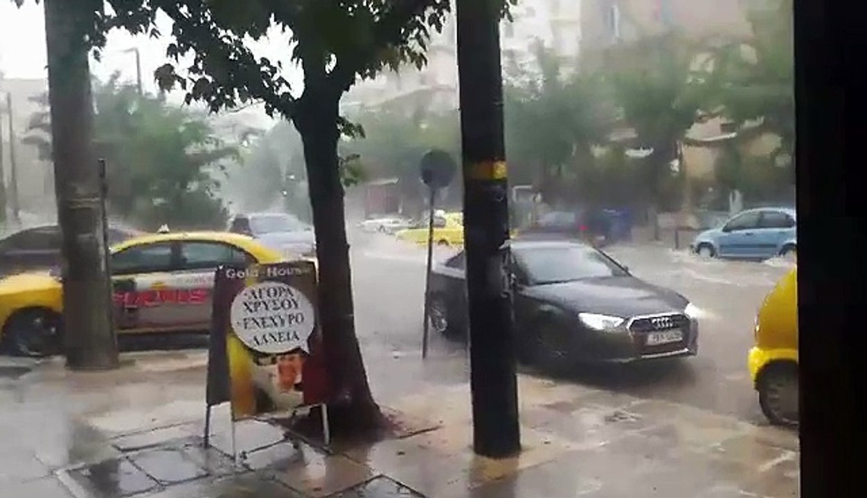Πλημμύρισε η Πατησίων
