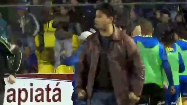 شاهد لاعب يرى بعين واحدة يسجل هدفا مذهلا قد يكون الأفضل هذا العام ؟