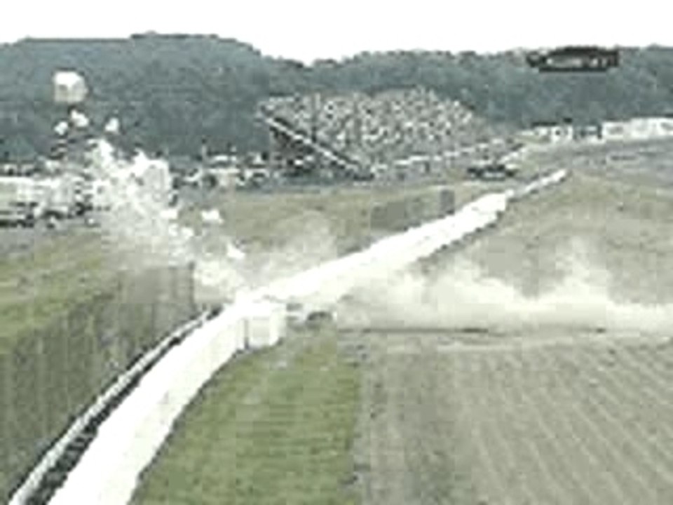 BRUTAL!!! - Nascar; tout droit!!