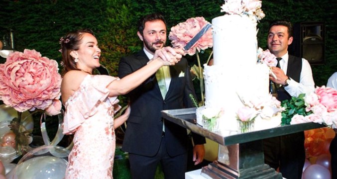 Bengü ve Selim Selimoğlu Düğün İçin 1 Milyon Lira Harcadı