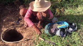 Amazing Quick Rabbit Trap By Digging Deep Hole How To Catch Rabbit With Primitive Deep Hol