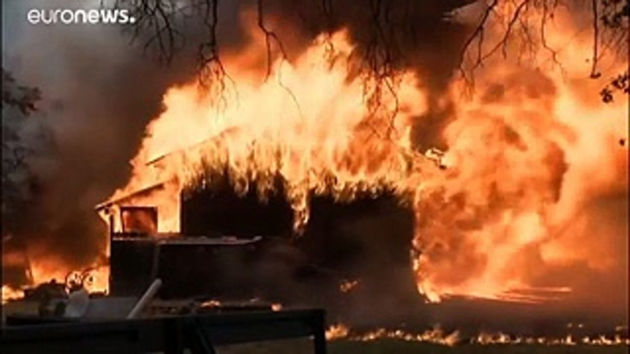 Πύρινος εφιάλτης κατακαίει τη βόρεια Καλιφόρνια
