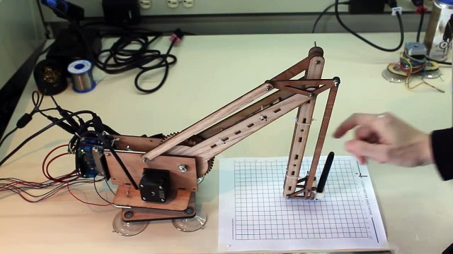 DIY 3DOF palletizing robot writing HELLO WORLD!
