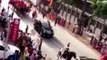 Visite du Président Chinois au Sénégal: un cavalier du cortège de Macky Sall chute devant les caméras !