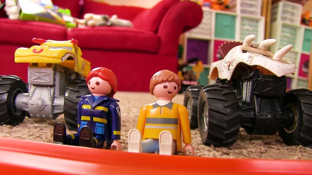 Cars and Trains for Kids | Hot Wheels Blast with Thomas and Friends Trackmaster and Monste