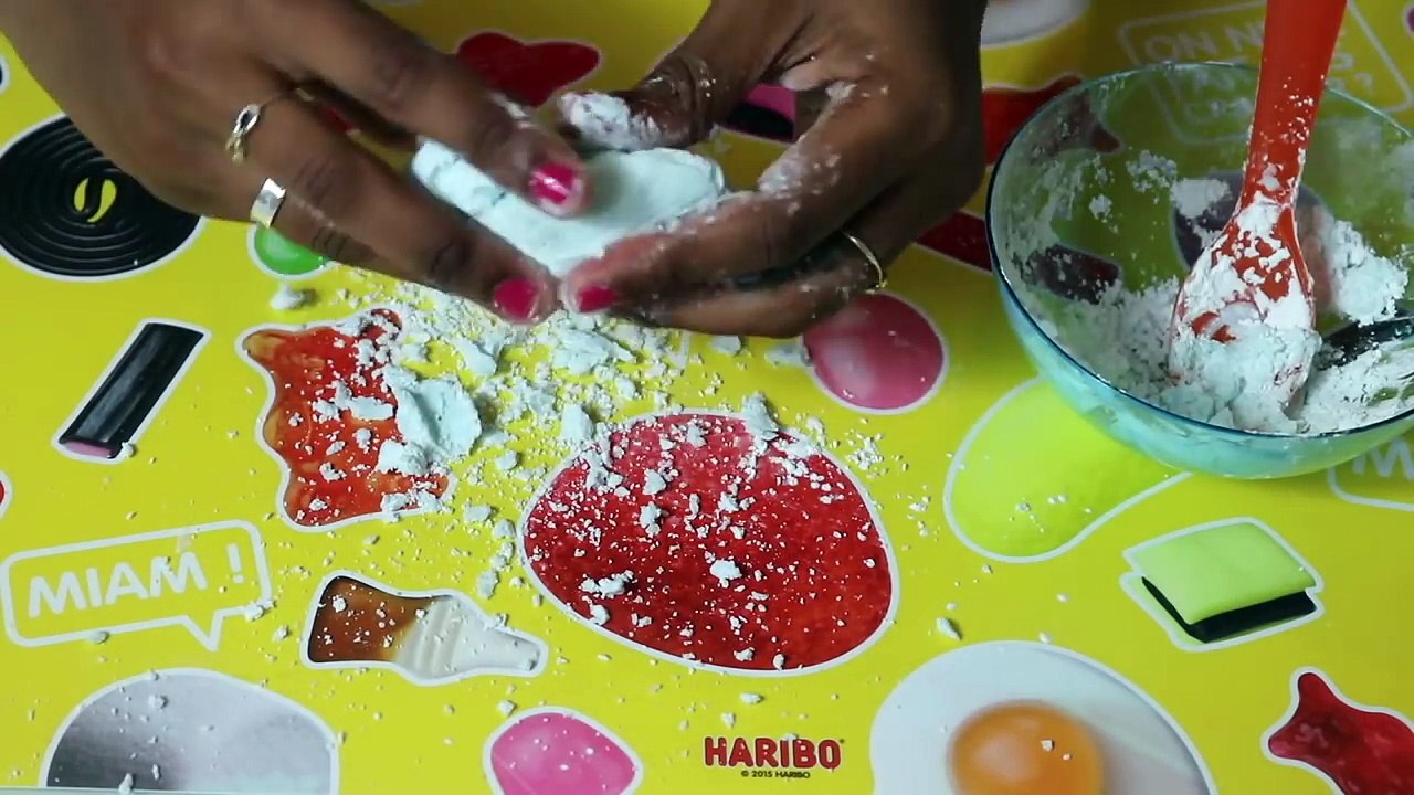 Je teste 5 recettes de SLIME SANS COLLE, SANS BORAX, SANS LIQUIDE POUR LENTILLES !!! 