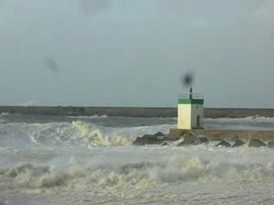Tempête La Barre Anglet 9 décembre 2007