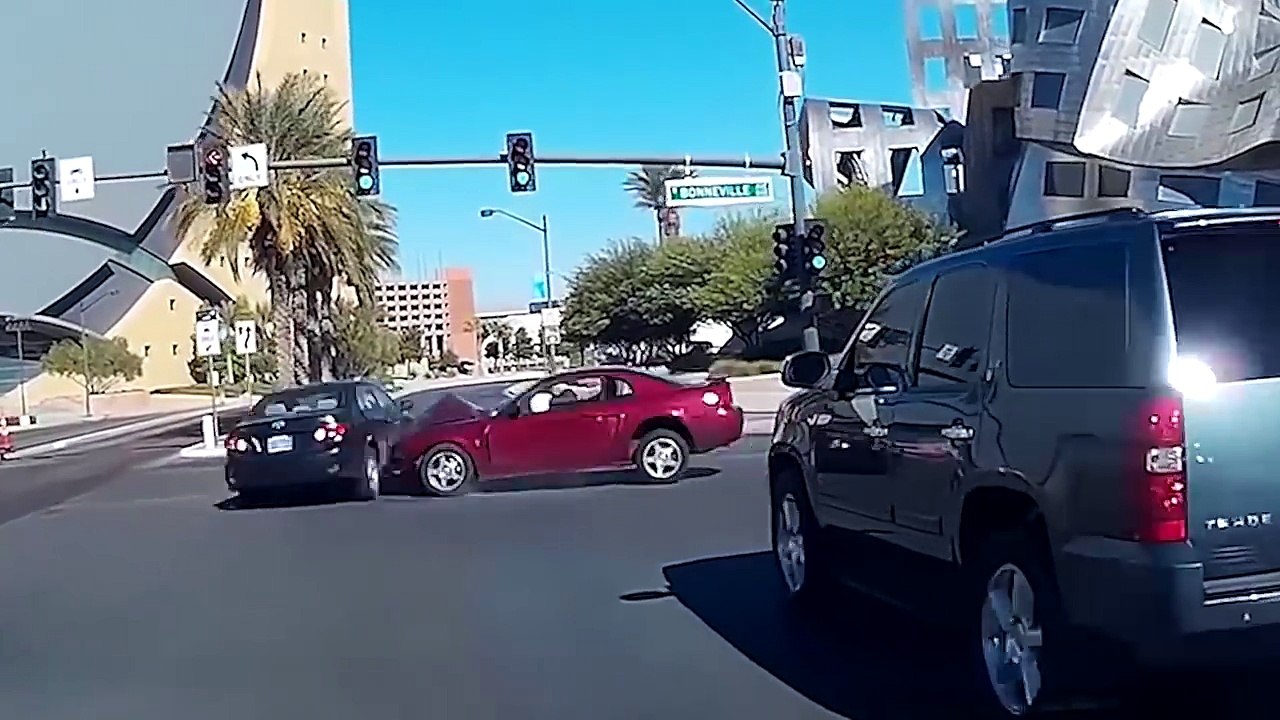 Car Crashes Compilation - 2018 -  #27