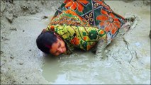 Bangladeshi female fishing see amazing videos 2018