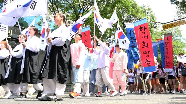 재외동포 차세대, 3.1 만세 평화 행진 재연... 한반도 평화 기원 / YTN