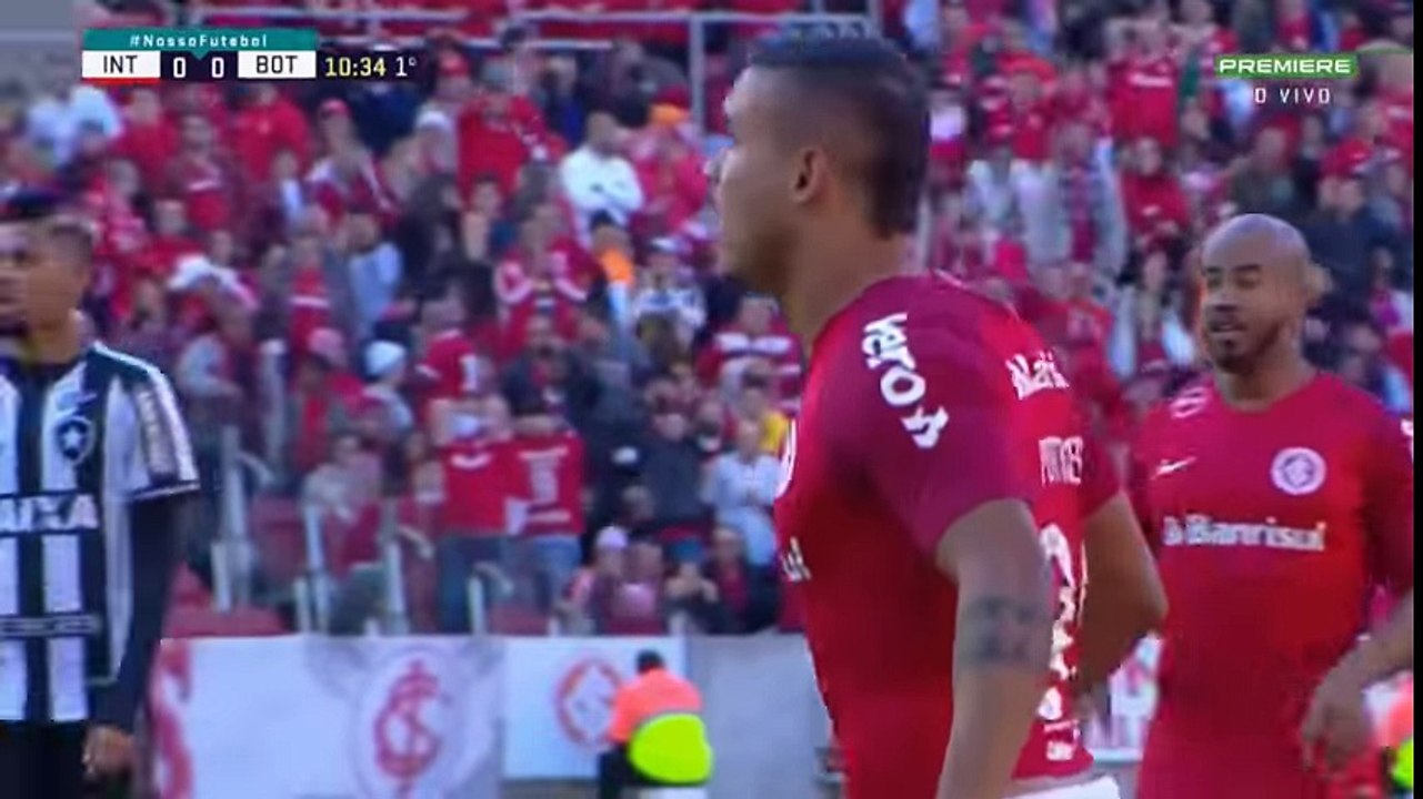 Internacional 3 x 0 Botafogo - Gols & Melhores Momentos (HD) - Brasileirão 2018